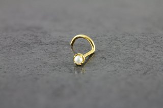 14kt Yellow Gold Prong Pearl Set Nose Screw 14kt Yellow Gold Prong Pearl Set Nose Screw
