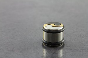 3 Tone Omega Puzzle Plugs with O-rings