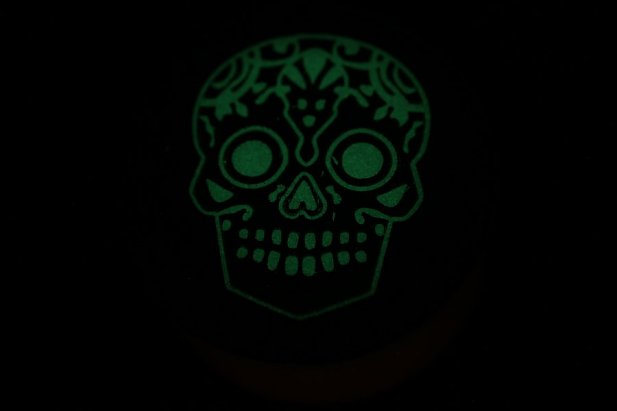 Acrylic Glow in the Dark Skull Single Flared Plugs