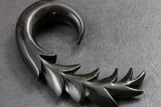 Black Horn Organic Leaf Hanger