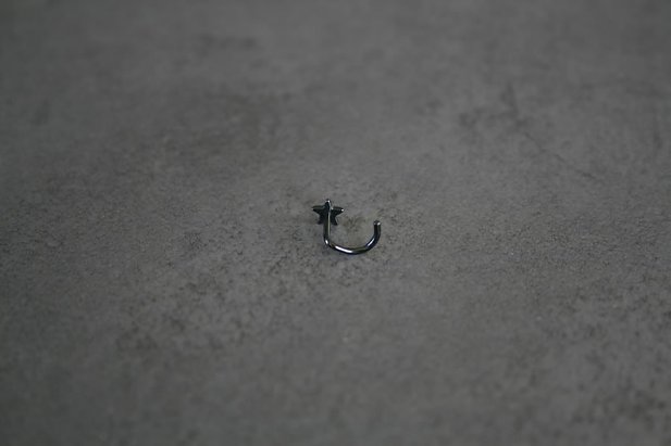 Blackline Star Nose Screw