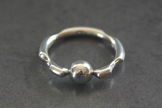 Knotched Cut Captive Ring Knotched Cut Captive Ring