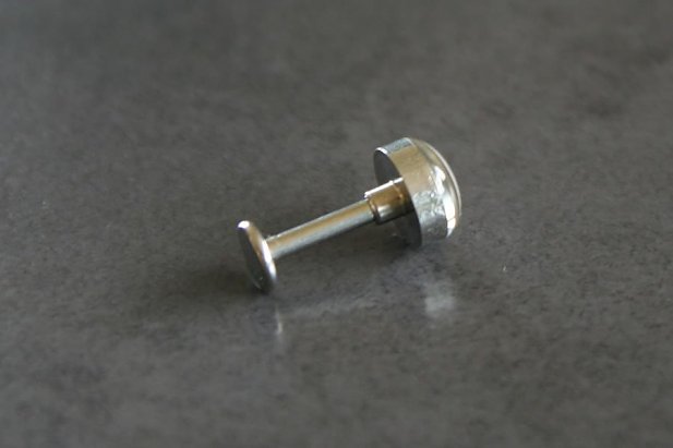 NA Logo Lip Labret