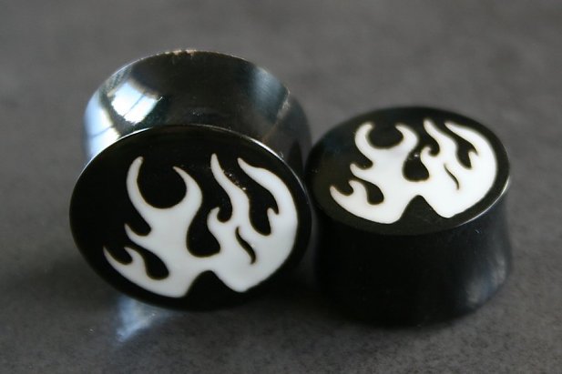 Organic Plugs with Flames