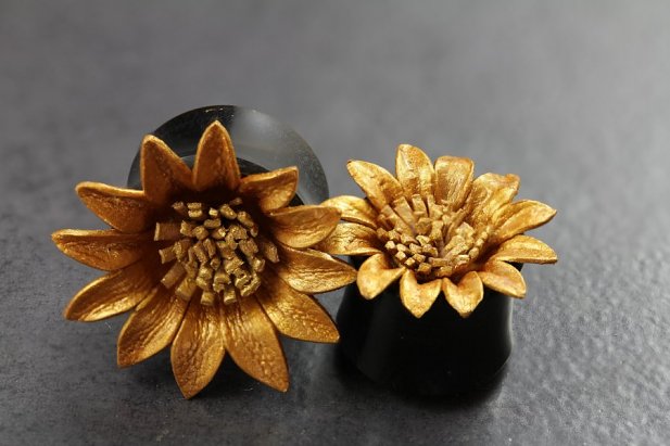 Painted Leather Golden Flower Flared Plugs