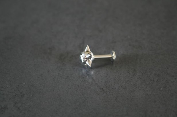 Pimp Spike Labret