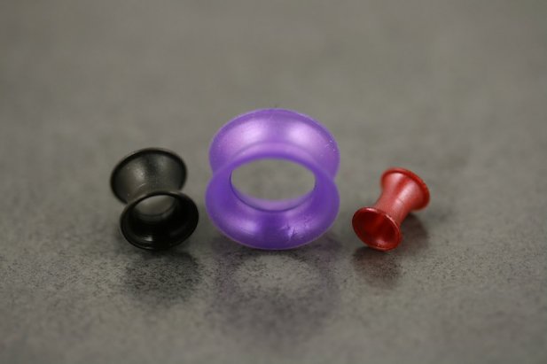 Silicone Tunnels / Kaos Ear Skins