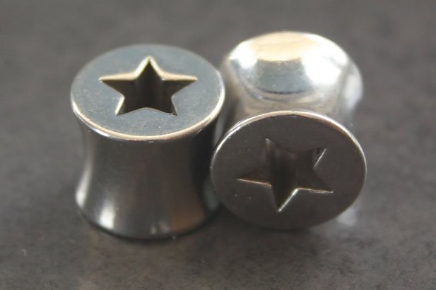 Steel Star Flared Saddle Plugs