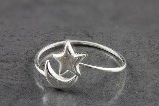 Sun and Moon Dainty Toe Ring