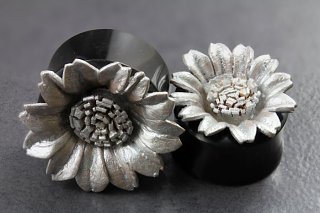 Sunflower Flared Horn Plugs Sunflower Flared Horn Plugs
