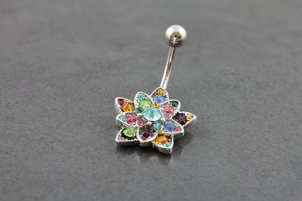 Vintage Style Jeweled Flower Belly Bar